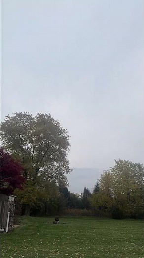 Waited for the sunrise, got a sequel to Cloudy With a Chance of Meatballs. Movie day it is. 🎞️