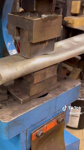 Preparing scrape to fill the crucible, for more DIY and how to videos check out my YouTube channel #trailer #casting #titanium #offsetsmoker #smoker #anodizing #throttlebody #powerhammer #chefknife #anvil #starwars #forging #forgingknives #fab #titanium #panigale #turning #ducatista #welding #tigwelding #cnc #ducati #casting