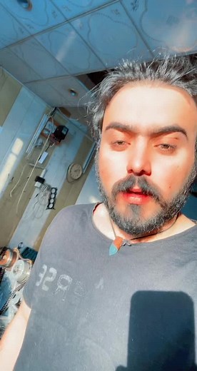 Automotive Engine Repair Tips in a Workshop Setting