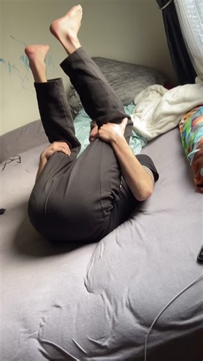 Why do men just fart all the time? #stinky #fart #funny #husbandcheck #husbandwifecomedy #funnyvideos