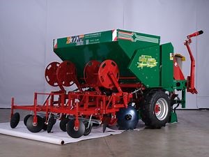 [Hot Item] Potato Planter Potato Seeder/ Planting Potato Machine/ Potato Planter