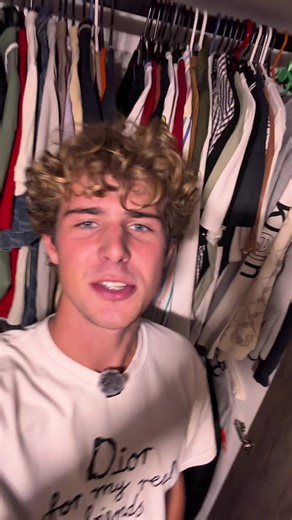 Embracing Minimalism: Why I Only Wear 30% of My Clothes