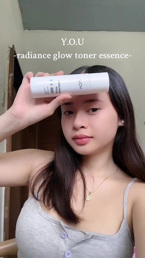 Radiance Glow Toner Essence: Skincare Routine Explained