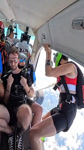 4.6K views · 58 reactions | Hainan skydiving- #jumpsuit #iloveskydiving #cute #extremesports #freefly #flying #jointheteem #skydivers #skydiver #skydivegram #sky #scary #skydiving #adventure #fly #skydivinggram #parachute #gopro #freefall #love | The Captain | Facebook