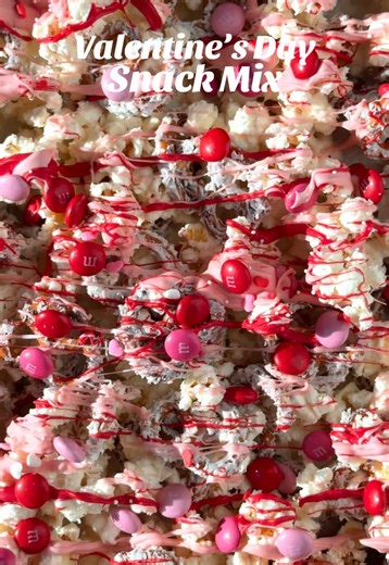 Easy Valentine’s Day Snack Mix Recipe