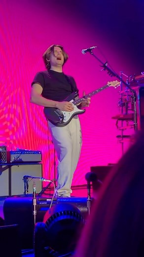John Mayer Gear on Instagram: "Moving On and Getting Over - Live at the Hollywood Palladium (February 9, 2022) Throwback to the Sob Rock era 🙌 He’s using a PRS Silver Sky Faded Black Tee Satin, still as a prototype. In fact this was the very first time he was seen using it live. John’s amp setup was a Two-Rock John Mayer Signature amp, the Dumble Steel String Singer serial 004 and a Fender Bandmaster, all feeding cabs loaded with EV speakers. For boost, he most likely used the Klon Centaur as a