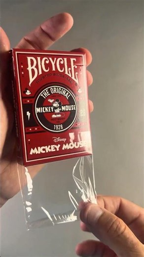 Bicycle Disney Classic Mickey Mouse #asmr #playingcards #cardistry