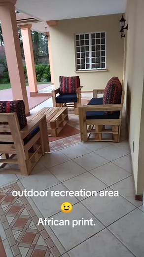 pallet made seats and table set up for an outdoor office recreation area. #pallets_kenya #lavingtonnairobi #lavington #kenya #mpoa #africa #interiordesign