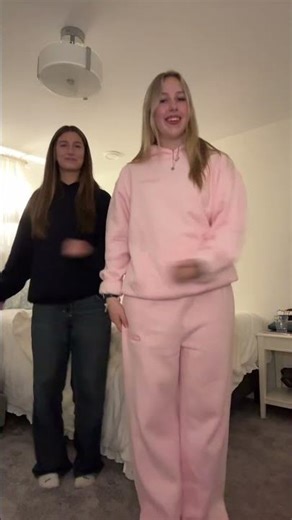 Set from White Fox!! Use code “ELLAYT” for 15% off!!