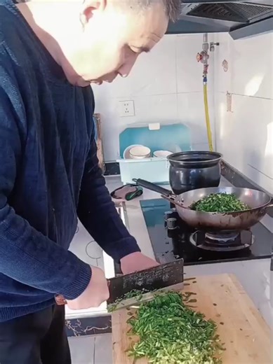 Bế dự án (@t.th.b79)’s videos with nhạc nền - Bế dự án