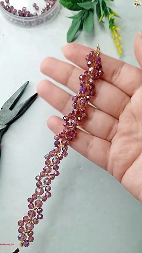 24K views · 521 reactions | DIY Beads Bracelet for Beginners Tutorials  Materials   Crystal Beads 4mm  Crystal Beads 6mm  Hook  Chain 5cm  Ending Clasps 2  Nylon thread Transparent  Thread 30inches | Wedding Decoration Ideas | Facebook