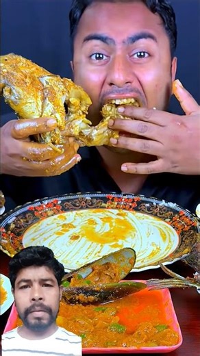 fish head eating 😱#shorts #food #viral #eating,#challenge #fish #head,#mukbang,