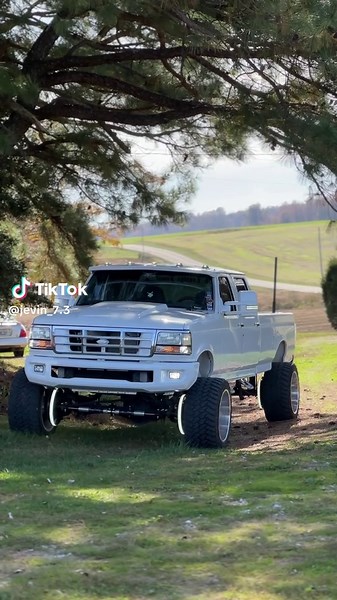 Iron Man Suit Up: Energetic Edit of His New Element