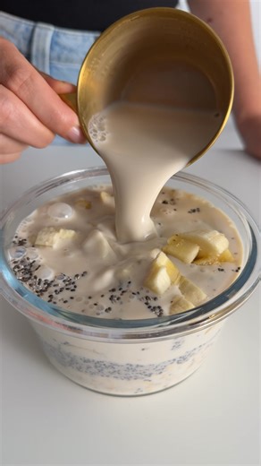 1.6M views · 3.8K reactions | Cam called these Banoffee Overnight Oats “the best oats you’ve ever made”—and honestly, I agree. They’re easy, wholesome, and taste like dessert for breakfast. Recipe is in the comments!  | Plantbaes | Facebook