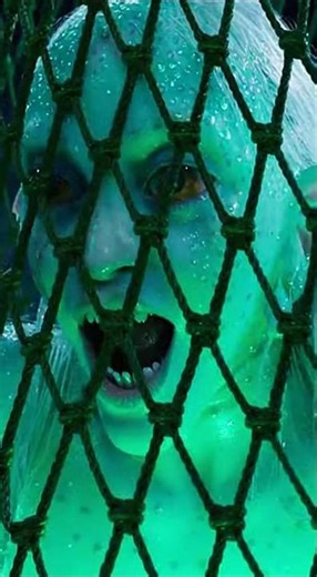 NIGHTMARE AT SEA: Mer Creature vs. Fishing Boat! #trending #fishing #dangeroussea