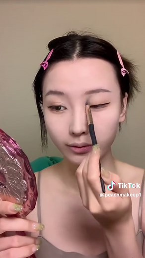 Momo Inspired Makeup Tutorial | Douyin & Chinese Makeup