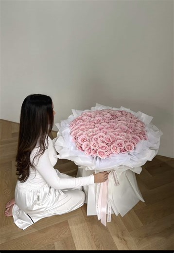 Creative Ways to Celebrate Life with Roses