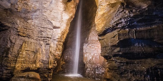 Secret Caverns New York: Family-Friendly Cave In New York State - Wandering Wagars