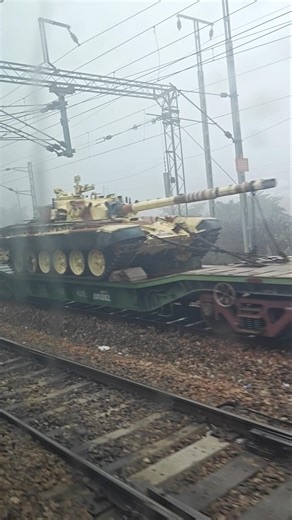 Army Train in Action #militarytrain #army #armyvehicles #powerofindia