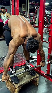 TARGET MUSCLES: Rear Delts and upper trapz (Highlighted In Red) SYNERGIST (SUPPORTING MUSCLES): teres major,minor, infraspinatus, Lower n middle Traps (Highlighted In white) brachialis and brachioradialis also in assist! MECHANICS: compound Movement! FORCE: Pull EXECUTION >Keeping your elbows horizontal while pulling, exhale as you raise the bar against gravity n keep pulling until the humerus bone is parallel to the floor and Inhale as you are leaving the bar down (under control don’t let gravi