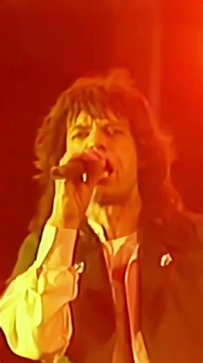Tina Turner & Mick Jagger with "It's Only Rock 'n Roll (But I Like It)"