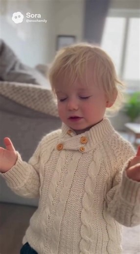 God says: “Prayer is one of the ways in which man cooperates with God, it is a means by which man calls upon God, and it is the process by which man is moved by God’s Spirit. It can be said that those without prayer are dead people who are devoid of spirit, which proves that they lack the faculty to be moved by God. Without prayer, it would be impossible to lead a normal spiritual life, much less keep up with the work of the Holy Spirit. To be without prayer is to break off one’s relationship wi