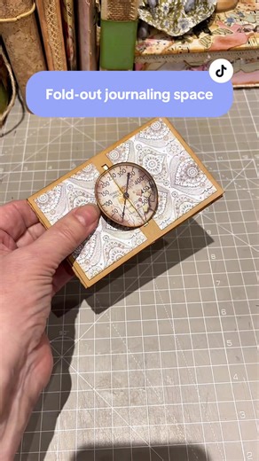 Another idea to add to your journal page - stick it down or tuck into a pocket - a fold out journaling space #ephemera #journal #interactive #scrapbooking #papercraft