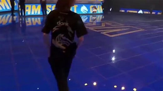 暗区学长Donk回归，这次他能否一雪前耻