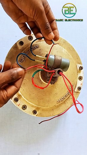 255K views · 4.6K reactions | সিলিং ফ্যান উল্টা ঘুরলে সিদা দিকে ঘুরানোর নিয়ম। #education #engineering #electrician #ceilingfan #electronics | Basic Electronics | Facebook