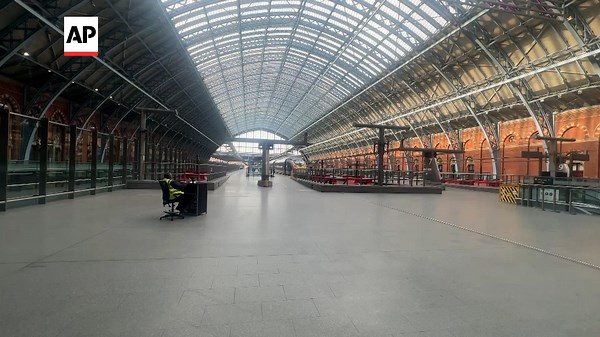 WWII bomb disposal operation in Paris causes travel chaos and Eurostar line closure