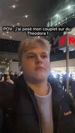 Couplet sur Mélodrama : La création musicale de Théodora
