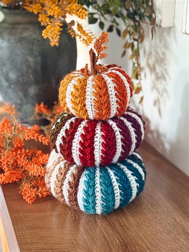 CROCHET PATTERN   VIDEO Crochet Pumpkin Pattern With Video Tutorial | Easy Fall Decor, Diy Wheat Stitch™ Pumpkin Crochet Pdf - Etsy