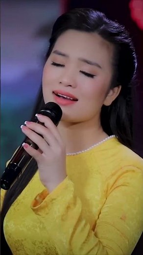 Ca khúc xót thương cho cảnh bão lũ ở Miền Trung - Miền Trung Mùa Bão Lũ #shots