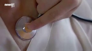 Red tides are killing wildlife off the coast of Florida, and they can also affect humans. | Scripps News