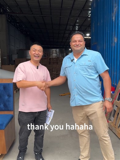 🔍 100% Inspection! Commercial chairs & booths ready for North America. Foshan factory direct, custom & durable. #RestaurantFurniture #CommercialFurniture #QualityControl #FoshanFurniture #CustomRestaurantChairs #BoothSeating #Yijinfurniture
