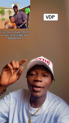 L'humilité de la légende N4 ADEBAYOR et TOVIA