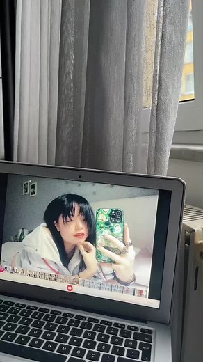 Video Call Tips: Engaging with Your Smartphone