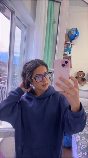 Videoclipuri postate de A🩵 (@anano_aanna5) cu Bad At Love - Halsey