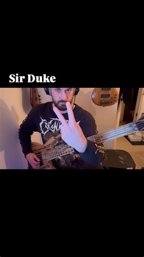 CLANKENSTEIN - BASS on Instagram: "Stevie Wonder - Sir Duke (Break Section) Proof I can play an actual bassline One of my favourite Steve-o songs and a great use of the major pentatonic scale, an classic lick all bass players should learn Fluffed a few high notes but made up for by stealing @ianmartinallison’s ornamentation #bass #bassguitar #newtonestrings #waghornguitars #steviewonder"