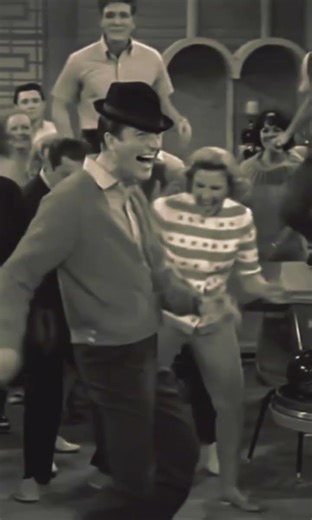 60s dance /edit …go ahead and repeat Lol