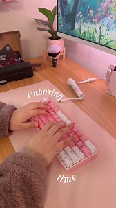 Adorable keyboard and its honestly perfect for my setup!!