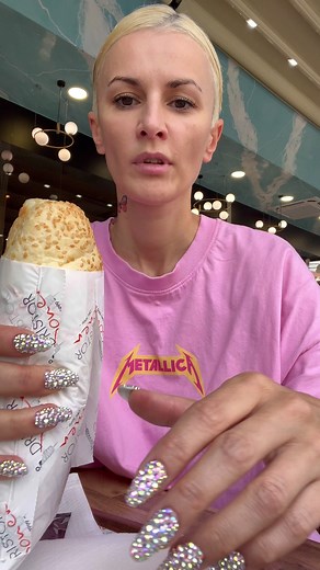 166K views · 1.7K reactions | Shaorma si unghii cu cristale | RUX | Facebook