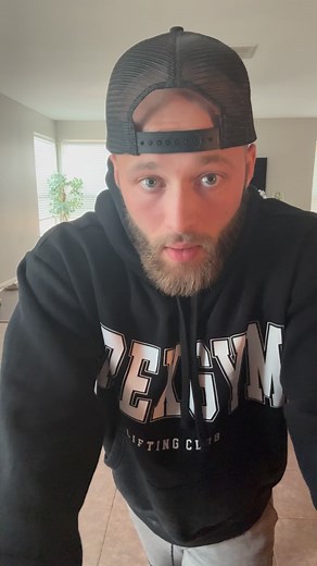 9 times out of 10 people have no idea how much sauce or condiments they are using and the calories add up over time especially if your using them multiple times a day If you was my list of favorite low calorie options DM me “Sauce” and I’ll send you over my favorites | Legacy Athletics