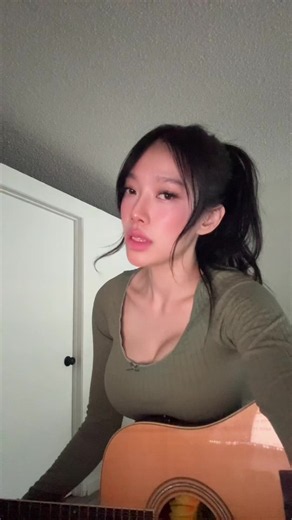 Lily van Dang (@lilyvandang)’s videos with original sound - Lily van Dang