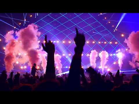 Martin MAC Viper XIP High-Output, Outdoor Moving Head | Quick Look