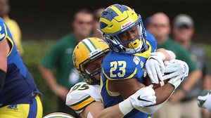 2 young running backs aim to earn carries in Blue Hens' backfield