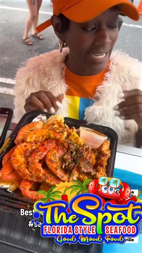 📍 NEW BERN — We’re OPEN! 3650 Neuse Blvd | 3PM–6PM 🔥 Pull up today for all the flavor you’ve been craving: 🦀 Signature Combos 🦞 Deluxe Platters 🥤 Drinks & 🍰 Desserts 🚫 No Fried Food | 🚫 No Cash — Card & Tap Only Preorders are CLOSED — order right at the window! 🙌 ✨ Don’t forget to grab one of our sweet treats before you go! #TheSpotFloridaStyleSeafood #NewBernNC #SeafoodTour #GoodMoodFood | The Spot Florida-Style Seafood Food Truck