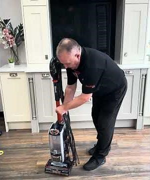 Shark NZ801UKT Anti Hair Wrap Upright Vacuum Cleaner with Powered Lift- Away TruePet