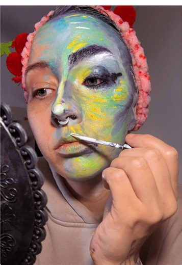 Fun and Creative Makeup Techniques for Bold Looks