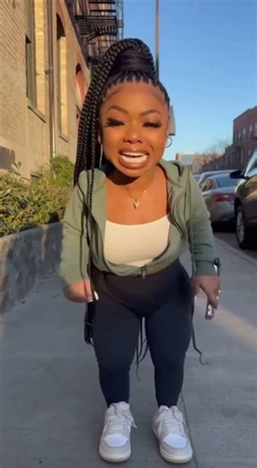 #littlepeople #dwarfism #money